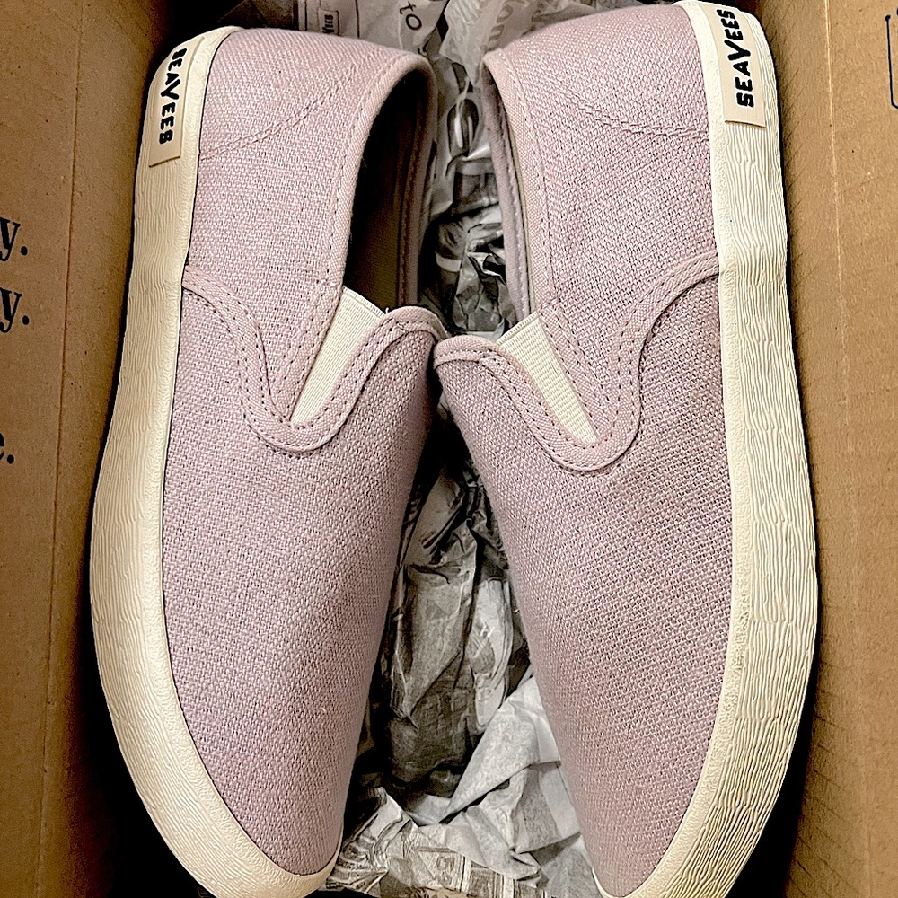 SeaVees Linen Lilac Baja Slip-on 6.5WMNs NIB